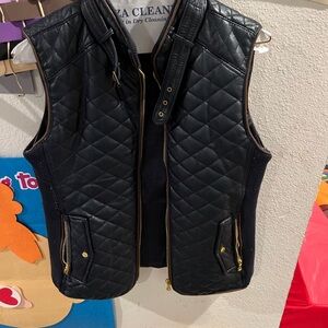 Leather/knit fate size small vest